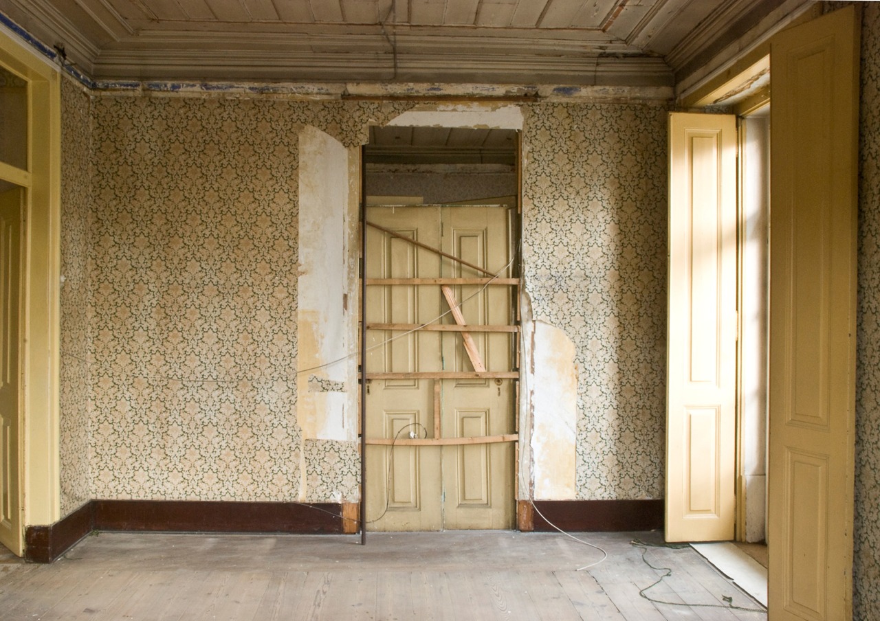 <b>4º Piso</b> Porta Original - Tapada em Anterior Intervenção